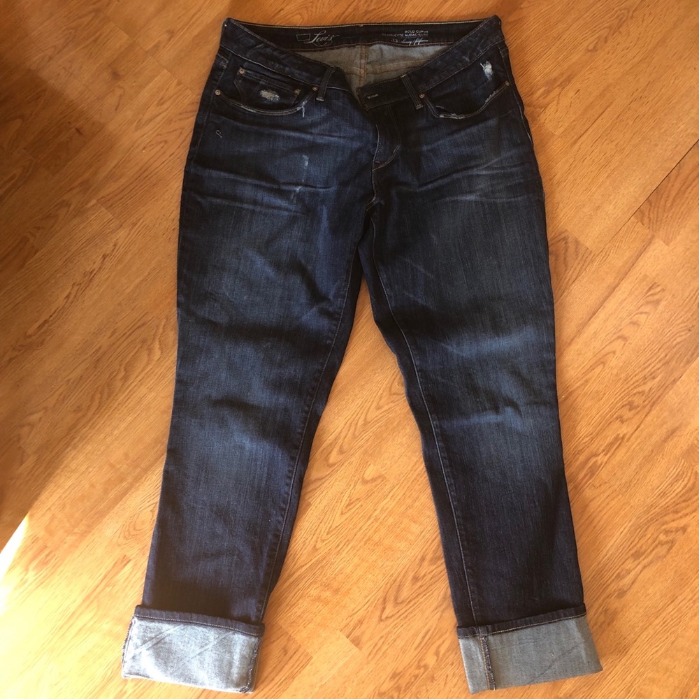 Levi’s size 33 capris jeans